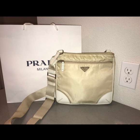 Authentic prada crossbody messenger bag travel bag - Picture 1 of 1